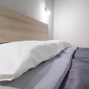 https://apt-a-g.emilia-romagnahotels.net